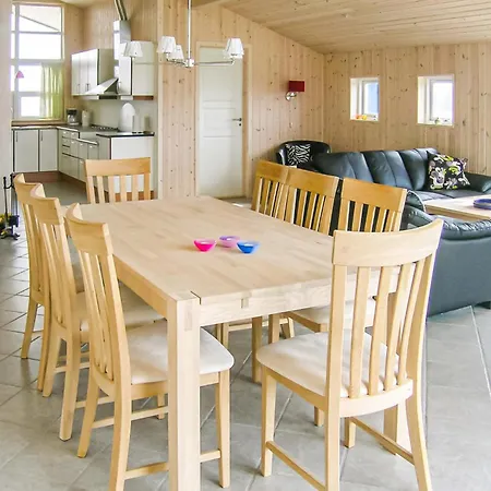 Holiday Home Morgenfruevaenget *