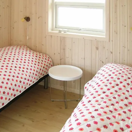 Casa de Férias Stunning In With Sauna Nordenbro Vesteregn